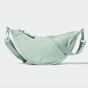 UNIQLO Round Ultra Mini Bag Mint Green